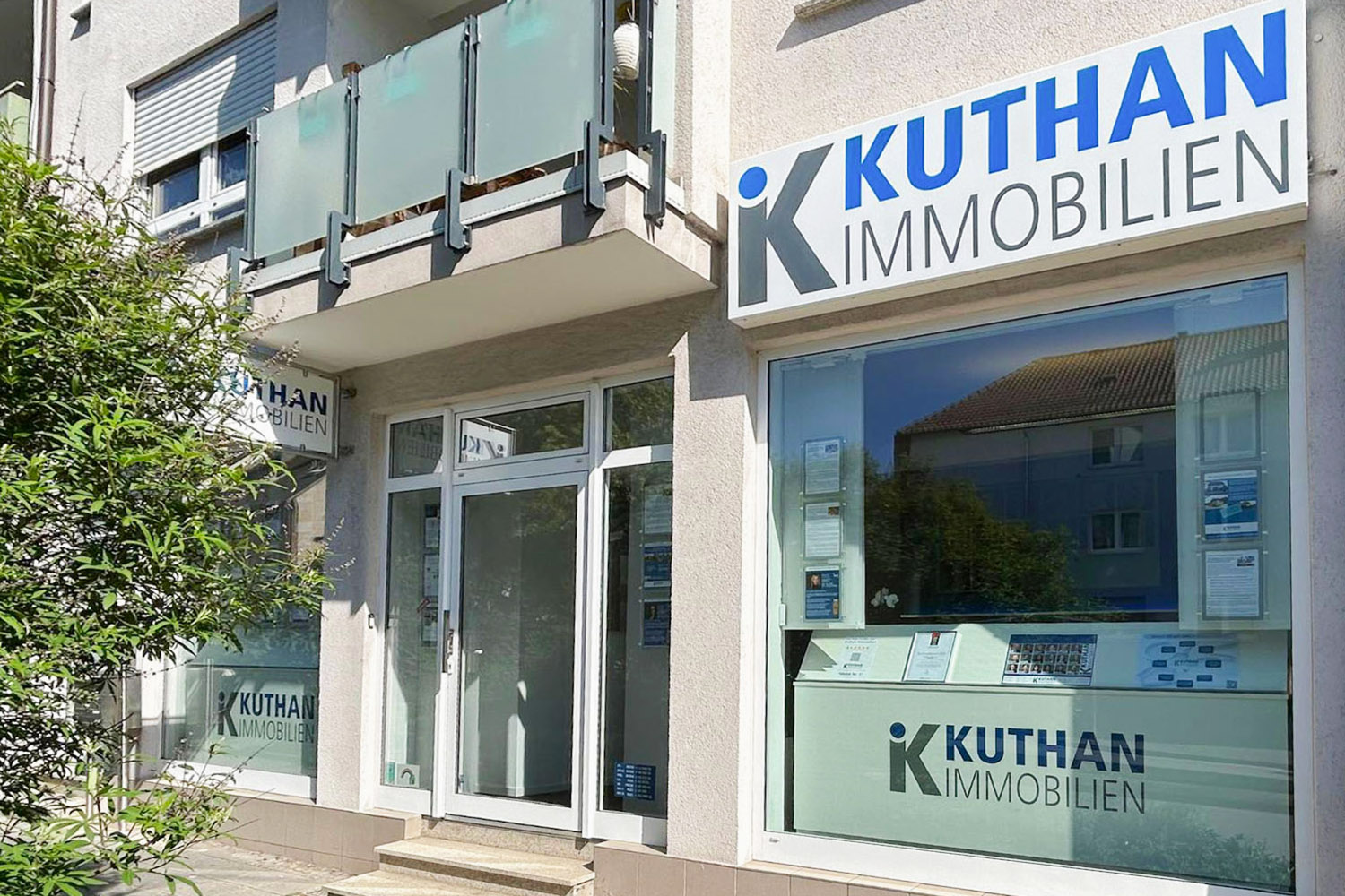 Außenansicht der Niederlassung Frankenthal von Kuthan-Immobilien