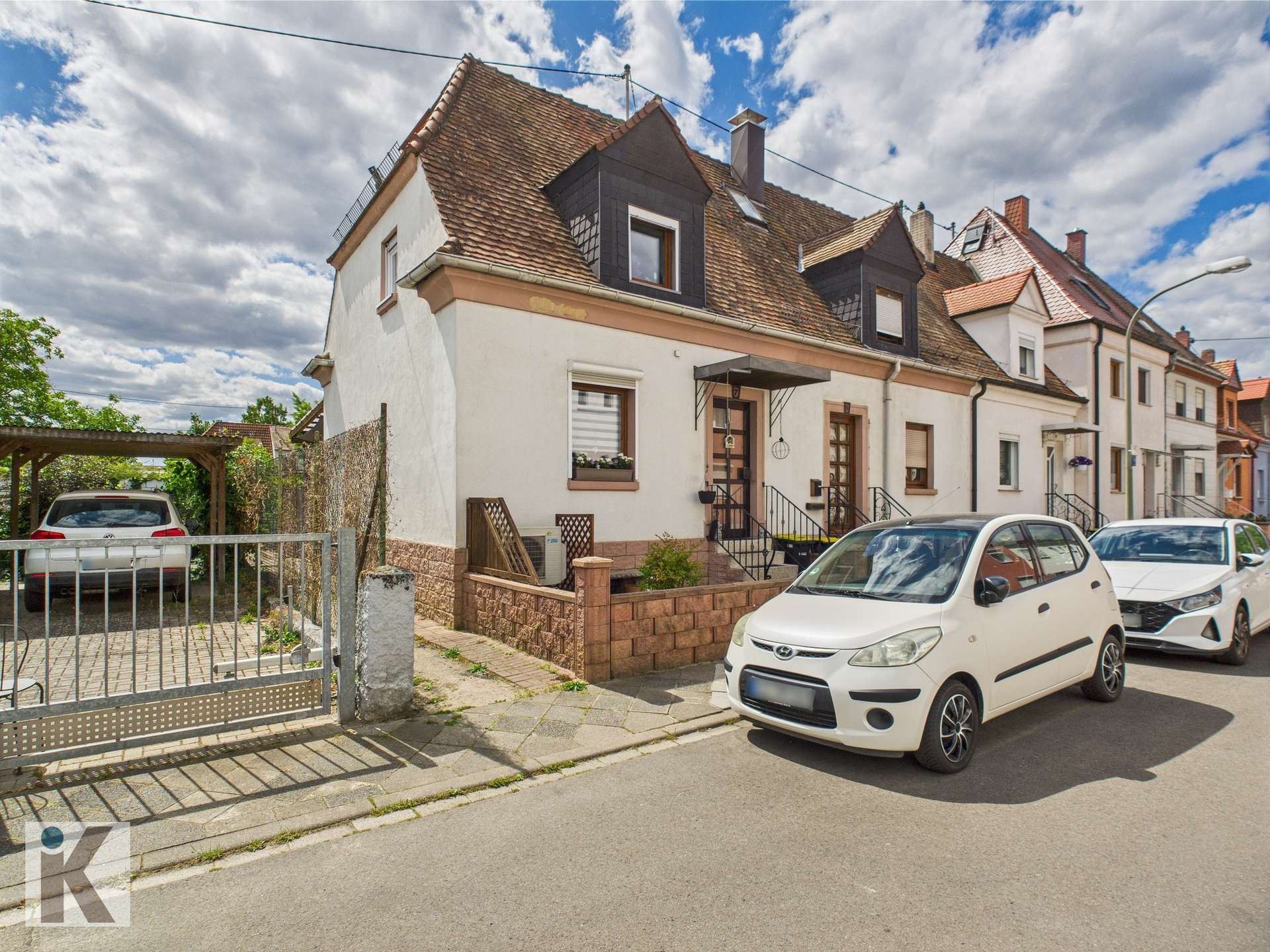 Charmantes Reihenendhaus